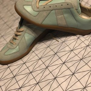 Low top Maison Margiela sport shoe.